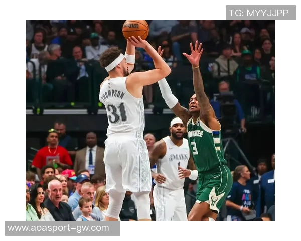 Stein透露侠队计划等欧文复出后再评估三状元组合与浓眉未来走向